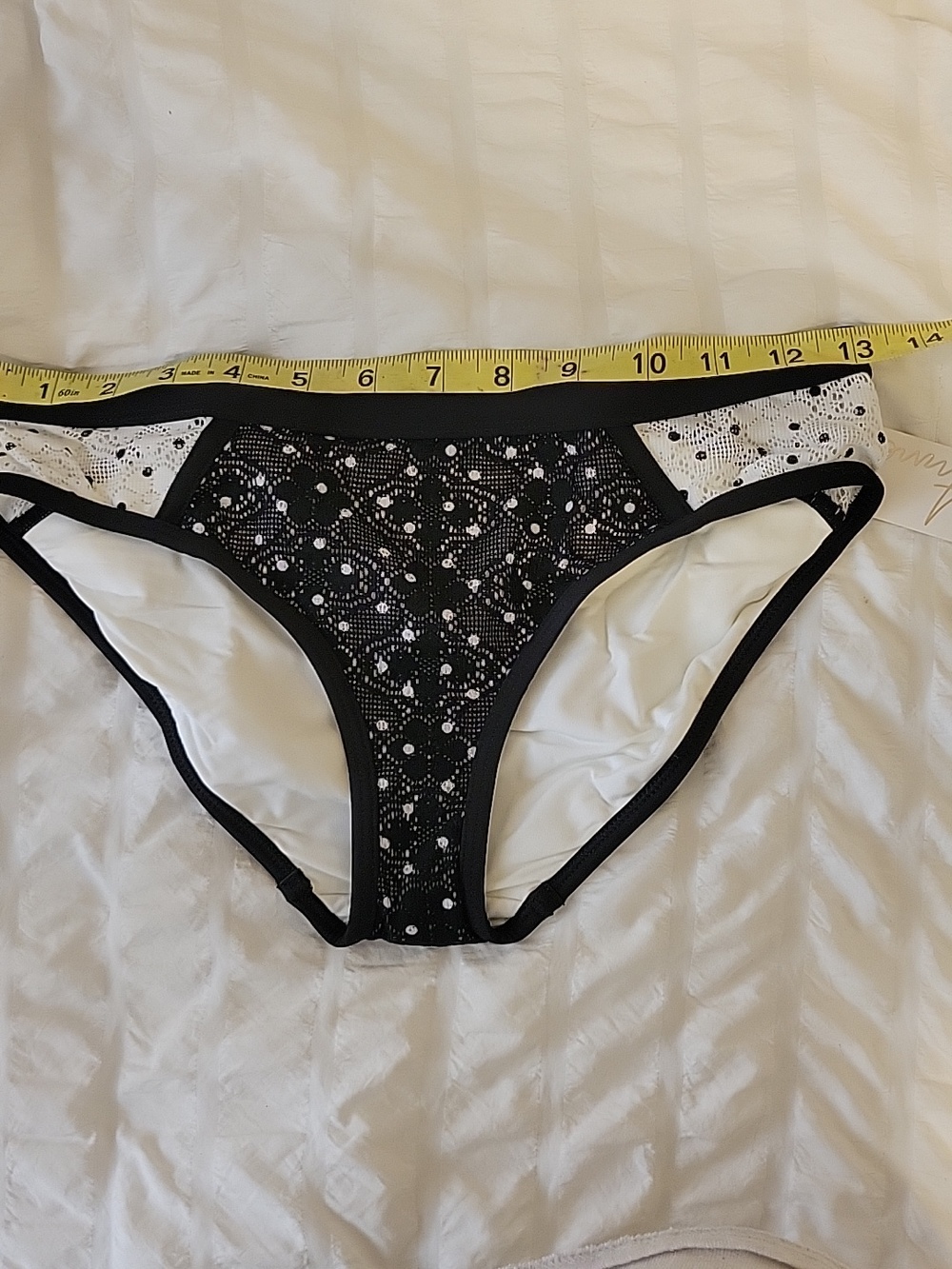 NWT Anne Cole White Black Crochet Lace Print Bikini Bottoms XS - Picture 10 of 10